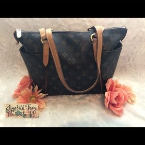AUTH. Louis Vuitton Monogram Totally PM